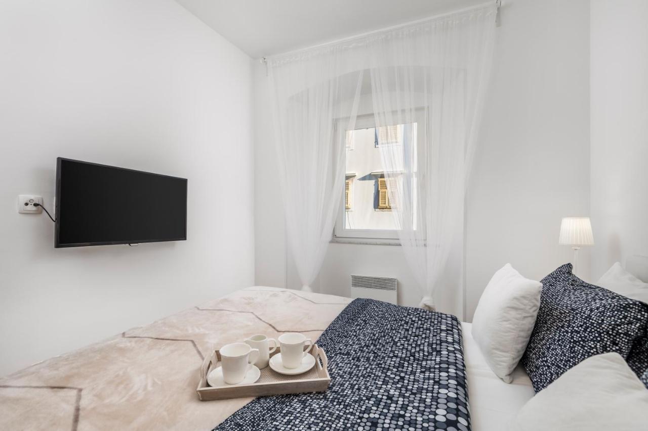 Apartment Opa Gold Рієка Екстер'єр фото